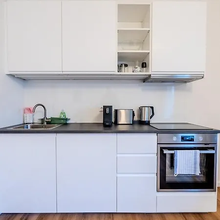 Apartman Noor With Balcony Lend Parking Option *