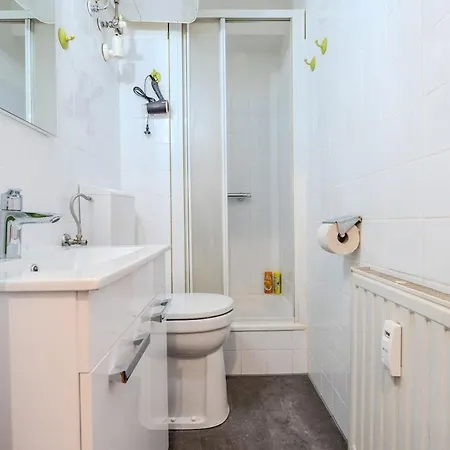 Apartman Noor With Balcony Lend Parking Option